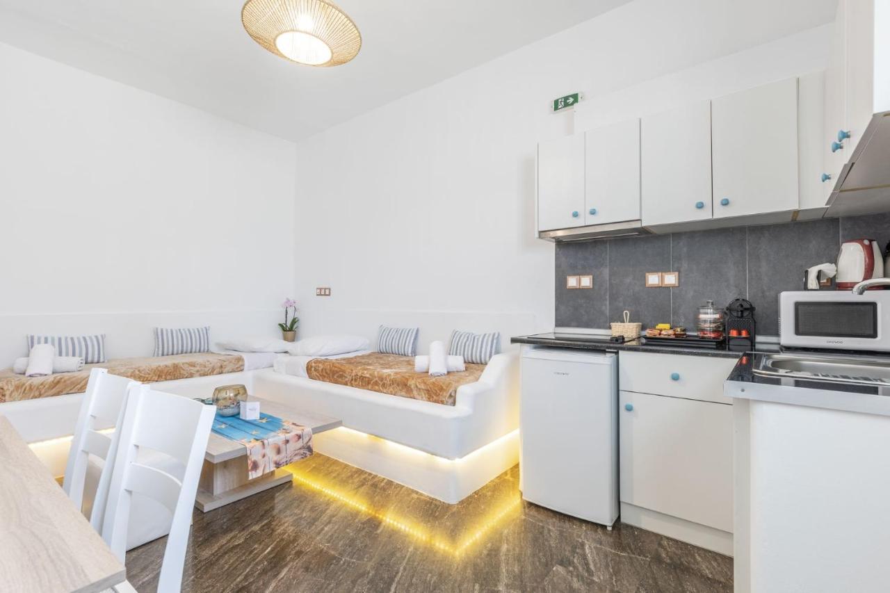 Mykonian Breeze Apartment Ano Mera Exterior photo